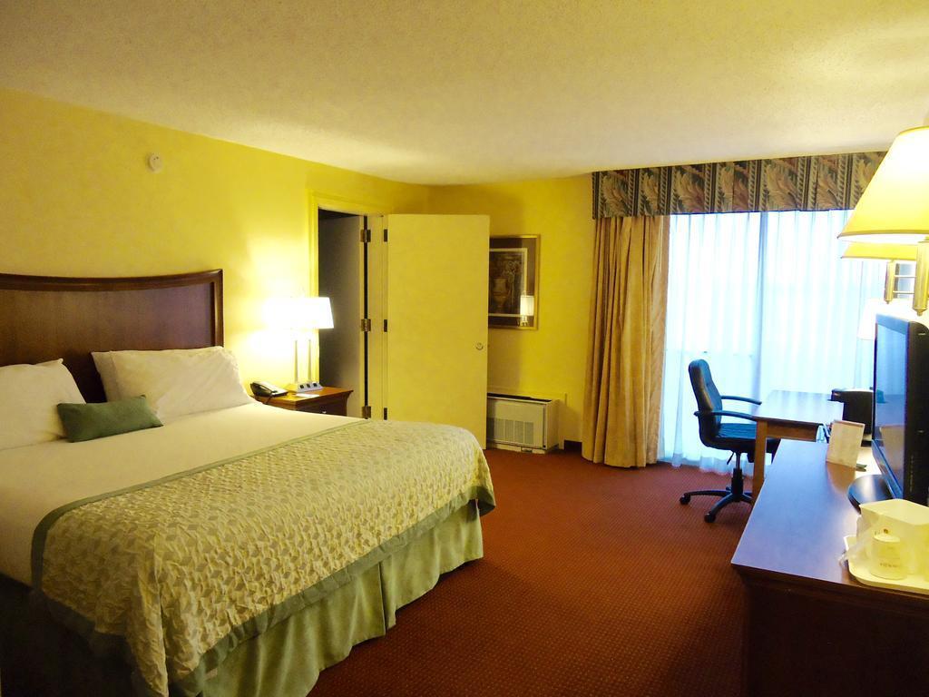 Clarion Hotel BWI Airport Arundel Mills Hanover Bagian luar foto