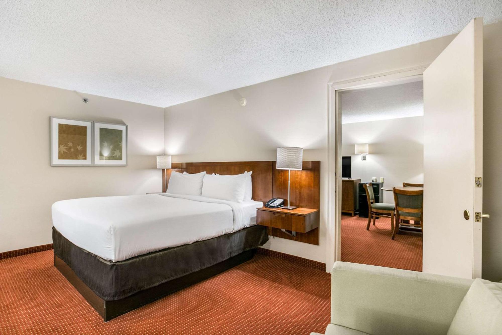 Clarion Hotel BWI Airport Arundel Mills Hanover Bagian luar foto